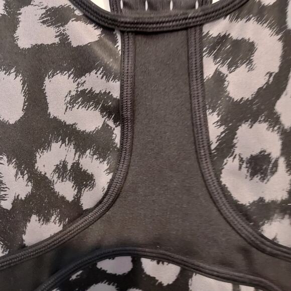 Adidas by Stella McCartney Black and Gray Leopard Print Athletic Active Tank Top - Picture 6 of 10